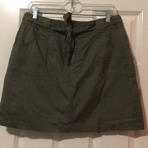 NWT. St. John’s Bay stretch skorts. Size 12